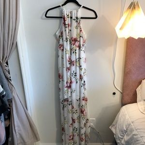 Torrid White Floral Maxi Dress, size XL